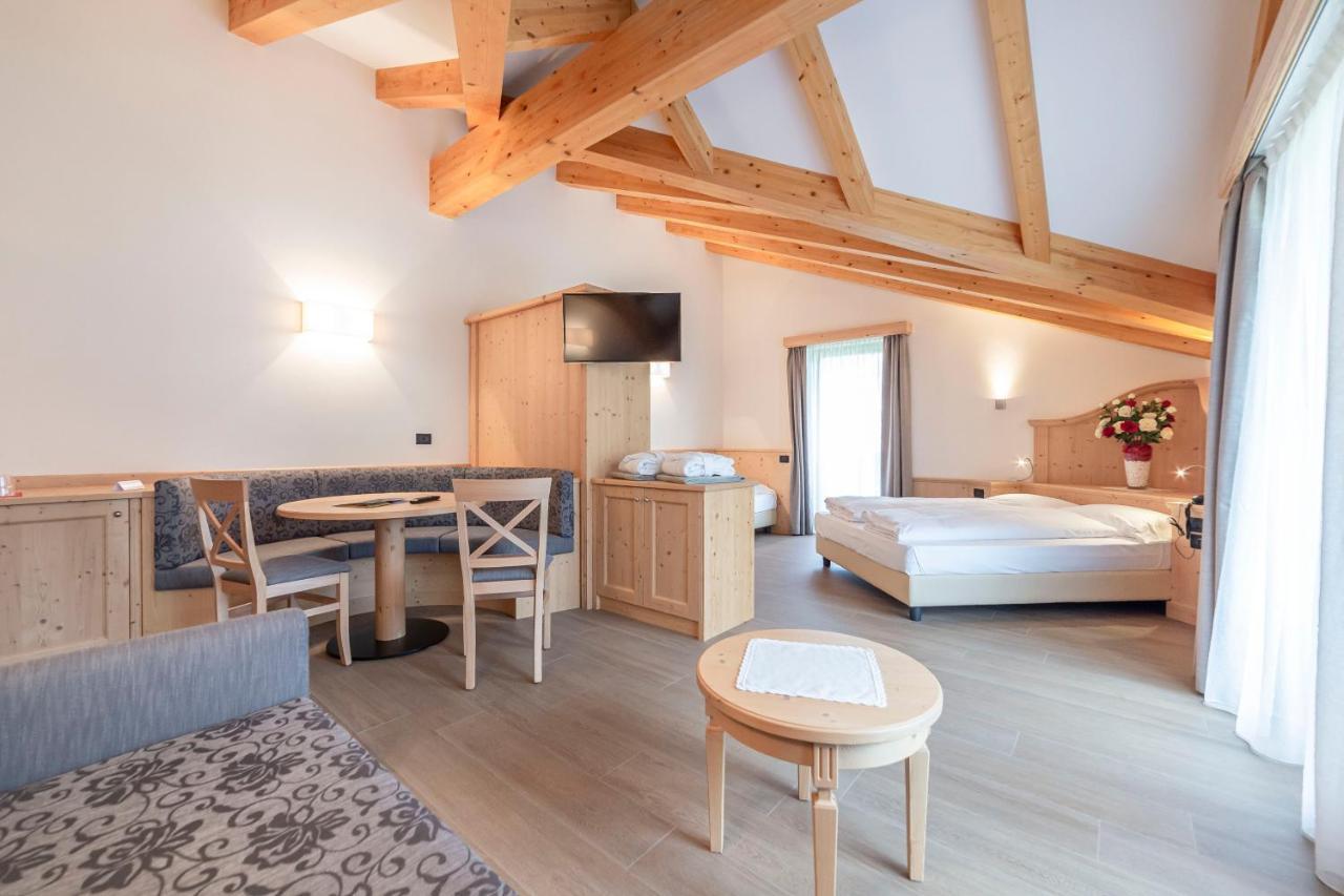 Hotel Garni Paradisi - Wellness & Spa Mezzano Eksteriør billede