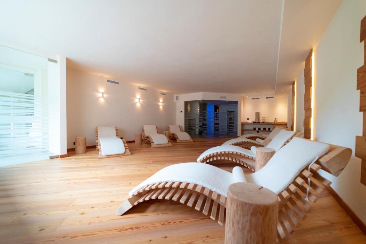 Hotel Garni Paradisi - Wellness & Spa Mezzano Eksteriør billede