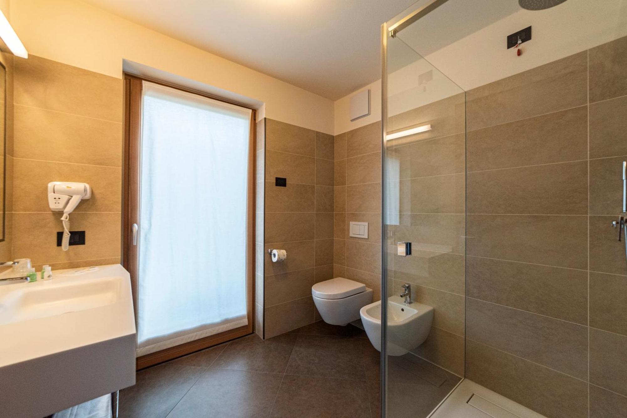 Hotel Garni Paradisi - Wellness & Spa Mezzano Eksteriør billede