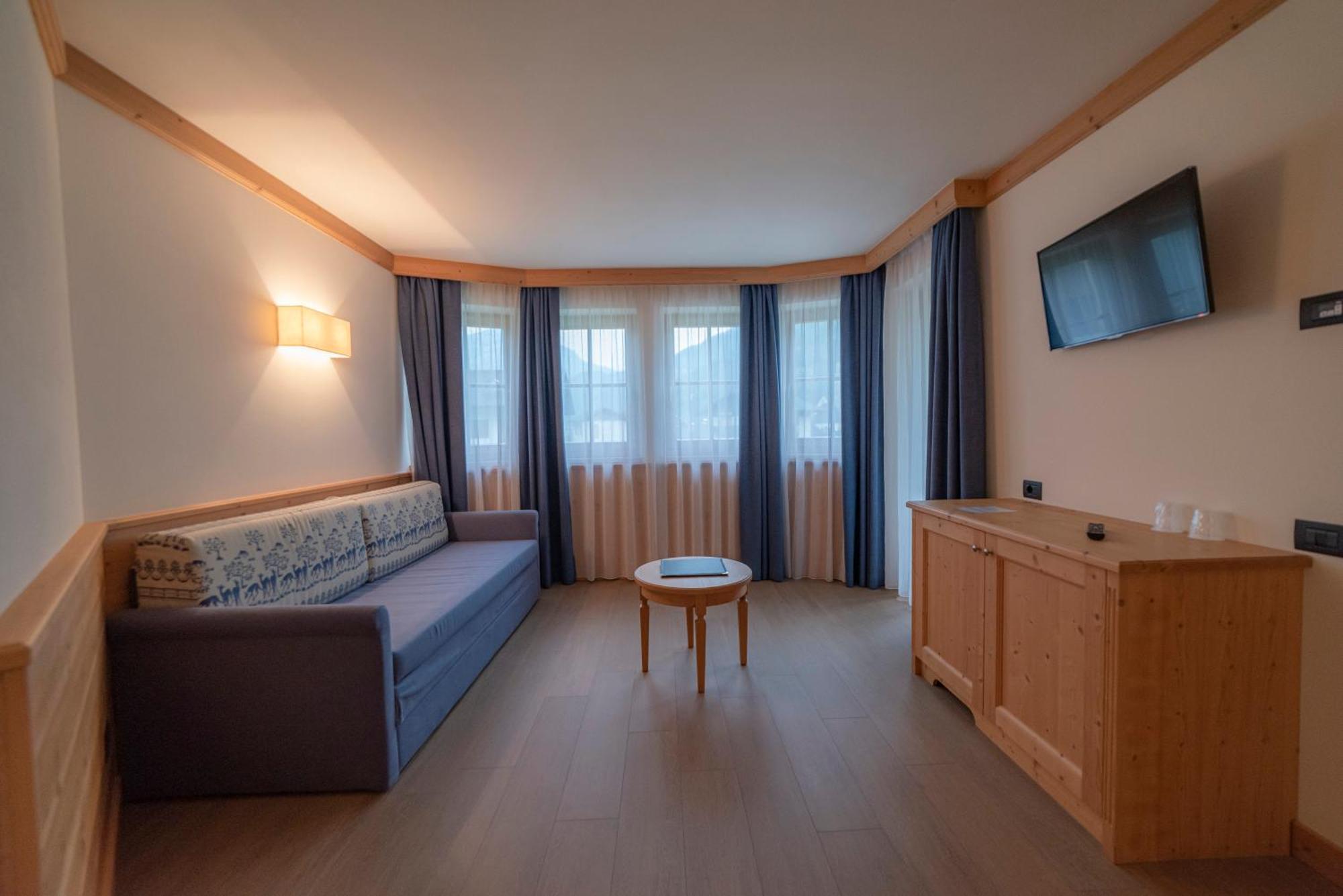 Hotel Garni Paradisi - Wellness & Spa Mezzano Eksteriør billede